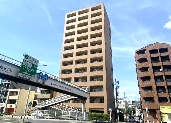 エスポワール本山の外観