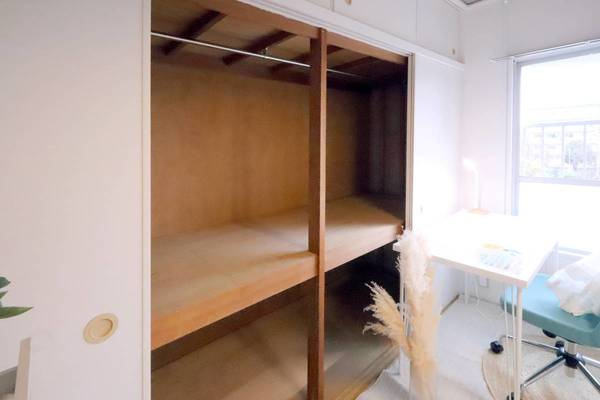 ビレッジハウス志染10号棟の収納|モデルルームの写真です