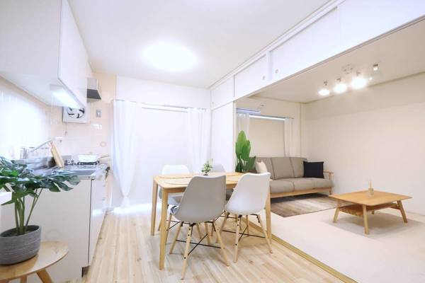 ビレッジハウス志染10号棟の居間・リビング|モデルルームの写真です