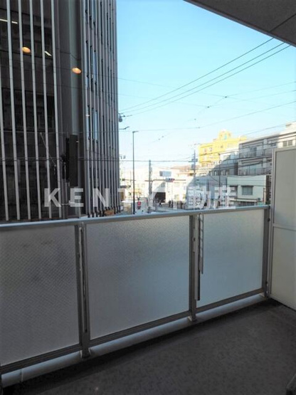 【バルコニー】 | レジディア大森東 | 暖かな日差しのふりそそぐバルコニー