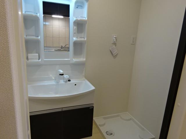 エチュード鳩羽の洗面所|洗髪洗面化粧台（イメージ）