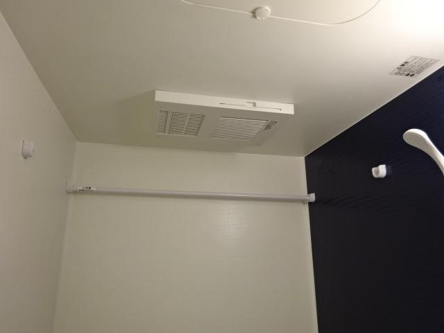 エチュード鳩羽のその他|浴室乾燥機（イメージ）