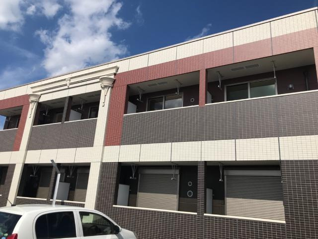 エチュード鳩羽のエントランス|外観写真（昼）