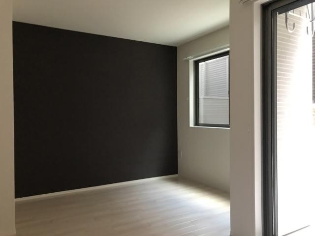 ヒルトップ屋敷町の居間・リビング|洋室