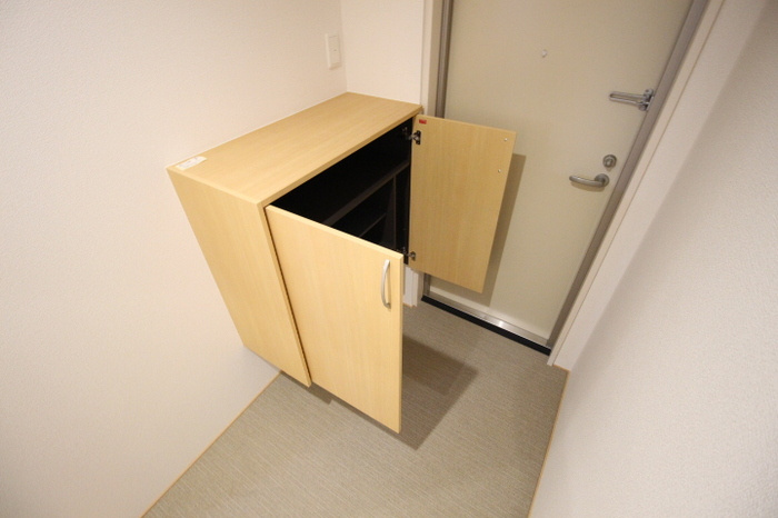 ラフォーレＦの玄関