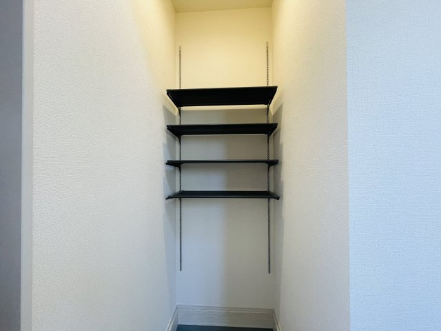 『八王子市新築戸建て』八王子市北野台1-22-4【仲介手数料無料】の収納|～仲介手数料無料☆八王子ひなた不動産～八王子市北野台　新築戸建て