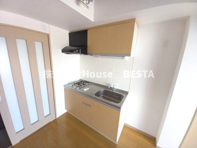 S-FORT神戸小河通のキッチン