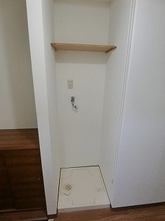 フリーデAのその他|室内洗濯機置き場