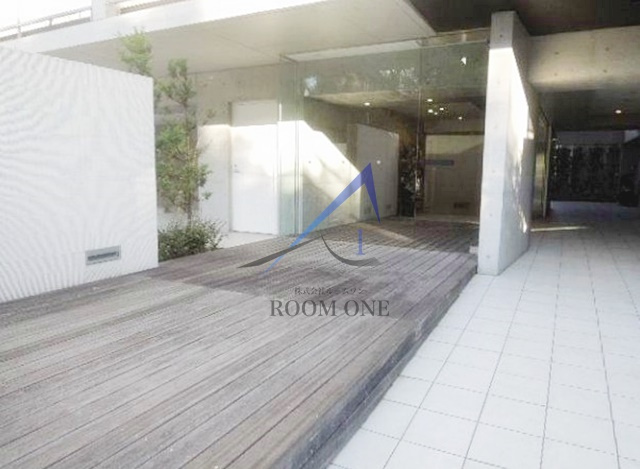 アネーロ木場公園のエントランス|エントランスです。