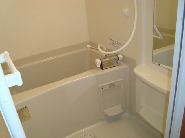 アソシアード１８の浴室