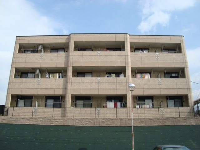 アソシアード１８の外観