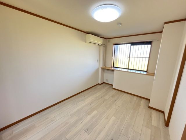 コンフィデンスⅢの洋室