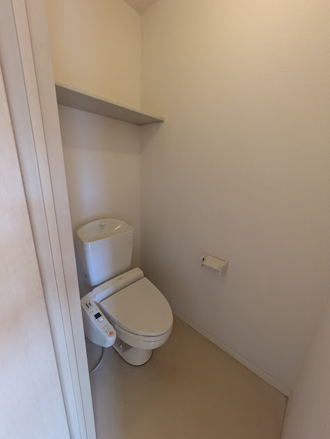 シャーメゾンHIRA　B棟のトイレ