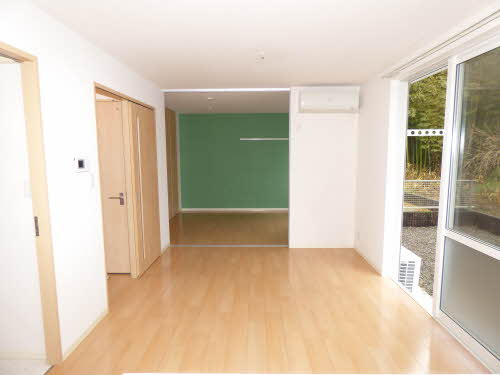 シャーメゾンHIRA　B棟の居間・リビング