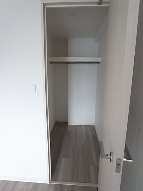 プレサンスTHE神戸の収納