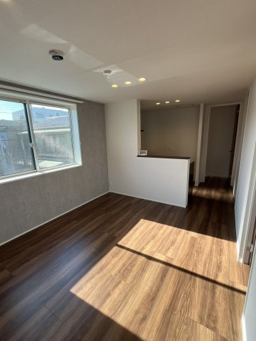 エンジェル榮の居間・リビング|おしゃれなリビングです