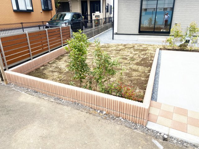 『八王子市新築戸建て』八王子市石川町987【仲介手数料無料】　の庭|～仲介手数料無料☆八王子ひなた不動産～八王子市石川町　新築戸建て
