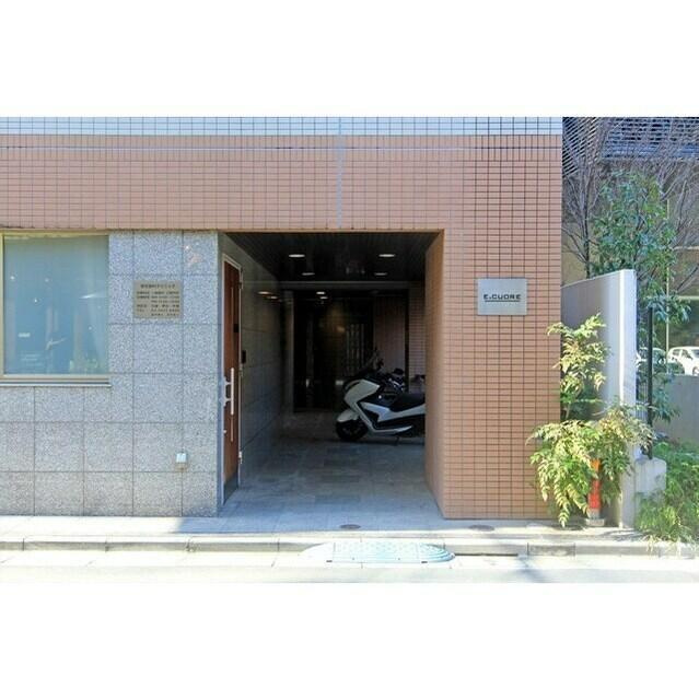 Ｅ・ＣＵＯＲＥのエントランス