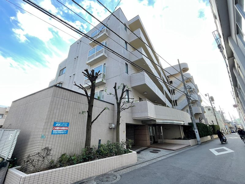 目黒区碑文谷６丁目の賃貸マンションの外観