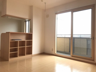 【居間・リビング】 | グレイスコートＹ’ｓ | 反転タイプ