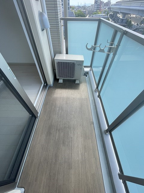 ラ・シャルム西宮本町のバルコニー