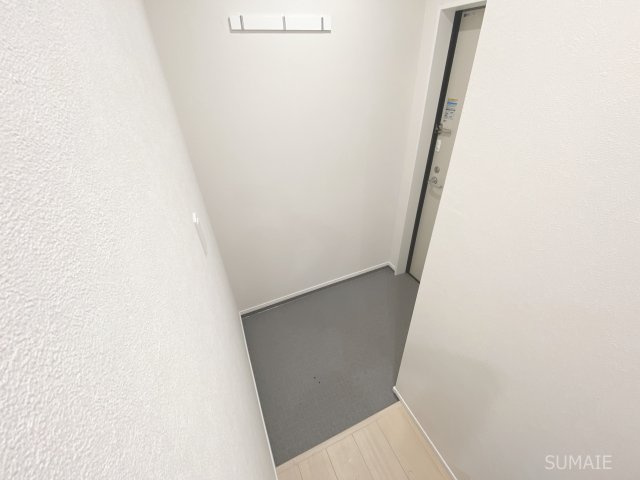 MELLAS日進の玄関|フラットな玄関です！
