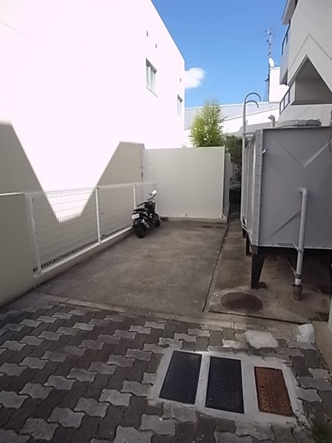 ロイヤルコート西宮門戸の外観