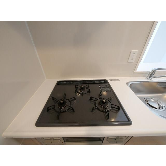 エスタート三ノ輪のキッチン