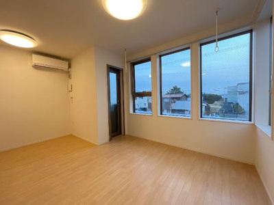 【居間・リビング】 | ｇａｒｄｅｎ　浜 | リビング