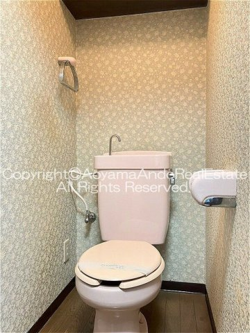 グレイセフル経堂のトイレ