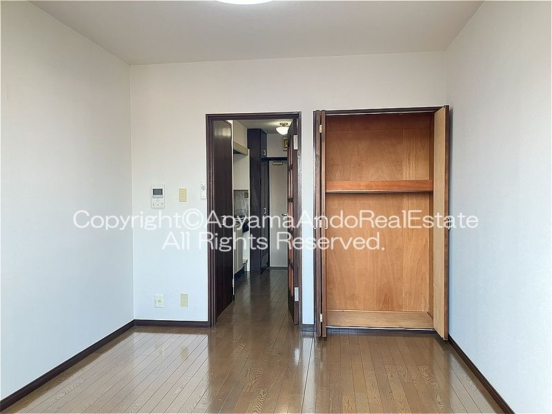 グレイセフル経堂の居間・リビング