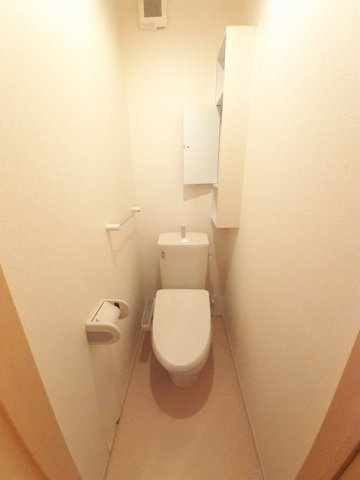 ひまわりのトイレ