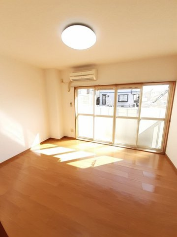 ボナール平野Ａの内装