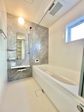 中央区馬郡町　3棟　1期　3号棟の浴室|まるでホテルのような洗練された雰囲気が魅力の浴室です。