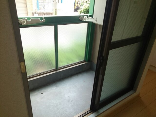 パル六甲のバルコニー|お洗濯にも便利なバルコニー付き