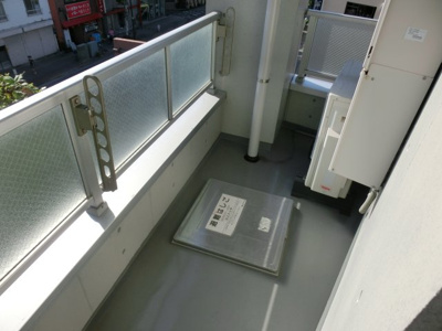 【バルコニー】 | 大西ビル