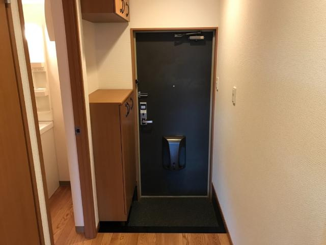 コンフォース・ステージＭの玄関|玄関
