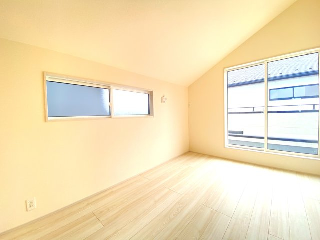 『八王子市新築戸建て』八王子市石川町987【仲介手数料無料】　の洋室|～仲介手数料無料☆八王子ひなた不動産～八王子市石川町　新築戸建て