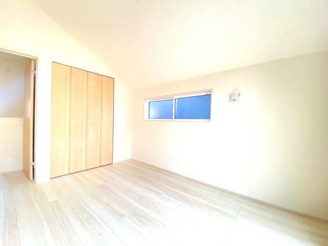 『八王子市新築戸建て』八王子市石川町987【仲介手数料無料】　の洋室|～仲介手数料無料☆八王子ひなた不動産～八王子市石川町　新築戸建て