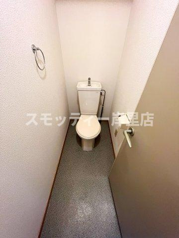 シャトーイズミのトイレ