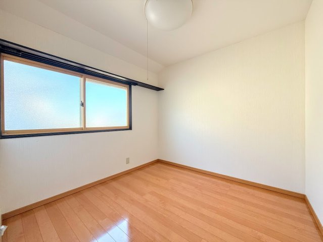 泉区桂坂中古戸建の収納|◆大容量のウォークインクローゼットがあれば、室内にタンスなどを置かなくて済み、室内がスッキリします！
