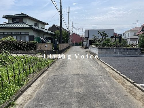 【仲介手数料０円】座間市新田宿第9　新築一戸建て　全2棟の前面道路含む現地写真|座間市新田宿第9　新築一戸建て　全2棟
