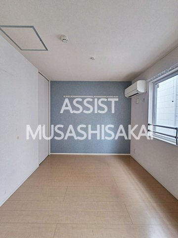 フェリオの寝室