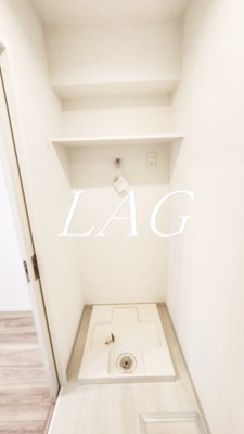 【設備】 | 隅田公園サニーコート | 室内洗濯機置き場です。