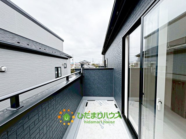 久喜市青毛３丁目　新築一戸建て　01のバルコニー