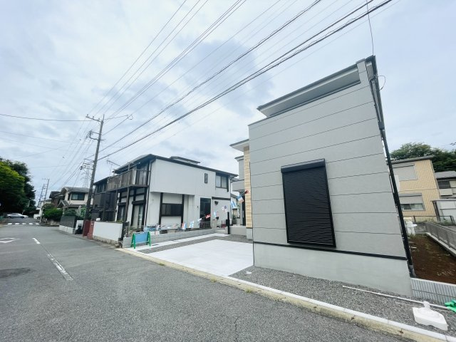 船橋市前原東６丁目１７期の前面道路含む現地写真