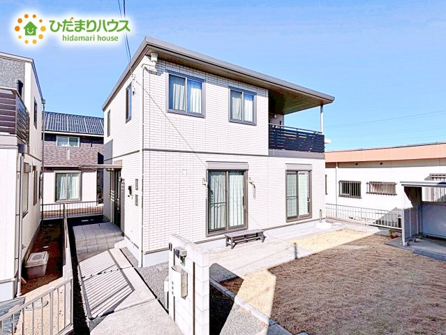 【外観】 | ひたちなか市松戸町1丁目　中古戸建 | 落ち着いた雰囲気の閑静な住宅街で、暮らしやすい住環境。