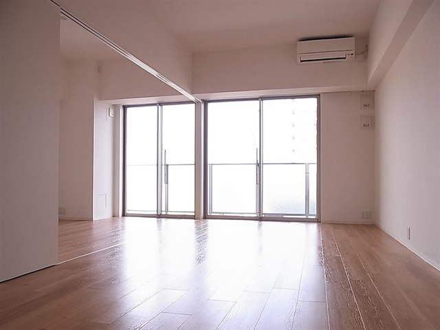 スクエア湘南の居間・リビング