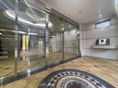 【エントランス】 | フレンシアノイエ東三国