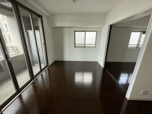 ピニエール浦和岸町の内装